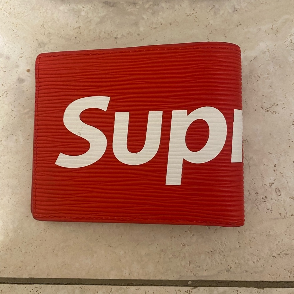 LV Supreme Wallet